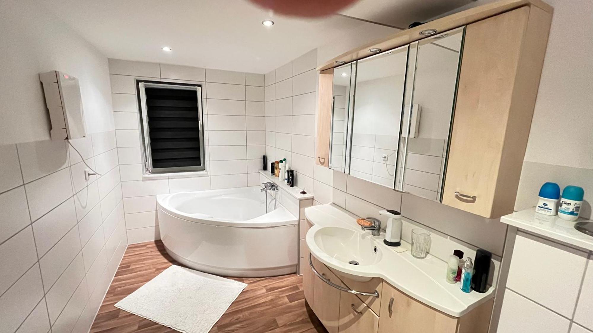 Exklusive Zimmer Mit Geteiltem Bad Und Kueche Om Stadtilm Exterior photo